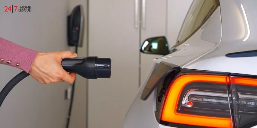 Disconnects an electric car from home charging station